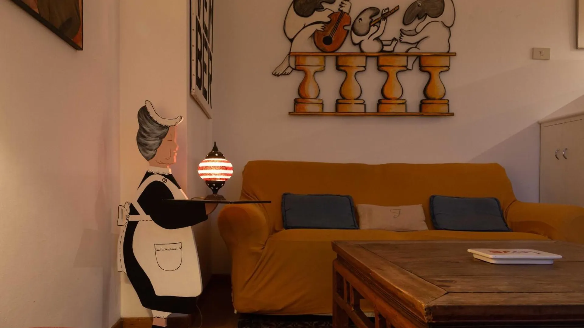 Domus Caroli In Vaticano Rom Italien