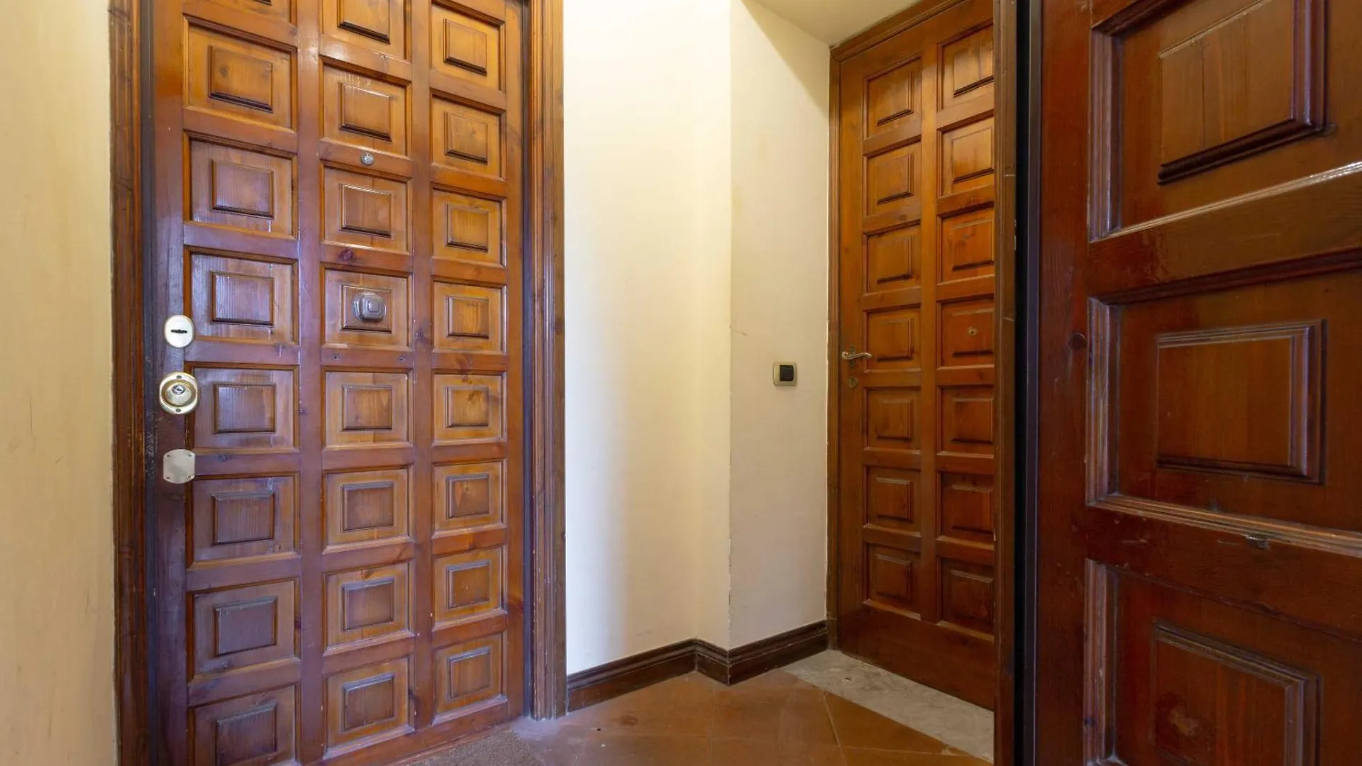 Lejlighed Domus Caroli In Vaticano Rom